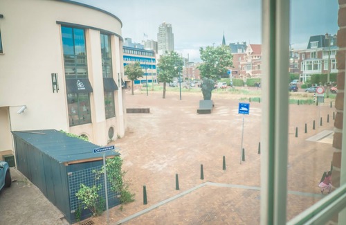 Scheveningen Badplaats Apartment | Your Star Apartments BerkenBosch C with Breakfast & Kitchen
