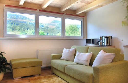 Lofer Apartment | Panoramic Studio with Pool & Breakfast Near Loferer Mountains