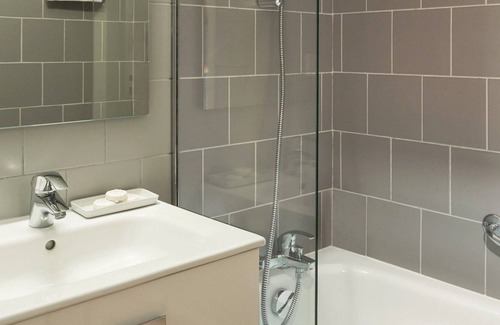 Les Cordeliers Apartment | Your Stylish Gateway to Lyon's Heart