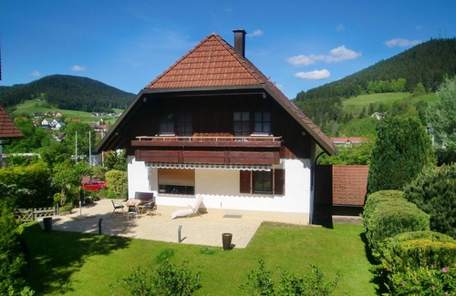 Baiersbronn Apartment | Experience Baiersbronn: Schwarzwaldferienhaus Andrea Awaits