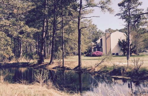 Bethany Beach House | Beachside Getaway: 2 Bedroom Townhouse with Pool & Spa