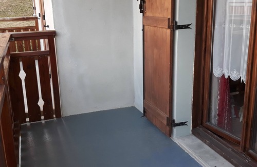 Albiez-le-Vieux Apartment | Discover Albiez Montrond: Steps from the Slopes & Scenic Views