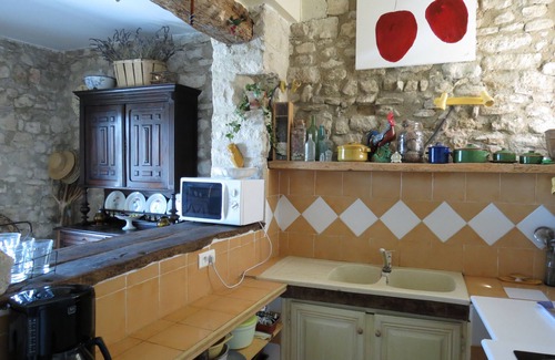 Caseneuve House | Unforgettable Vacations in Provence Luberon with Pool & Breakfast