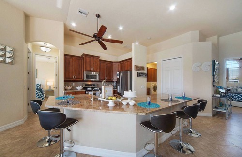 Pelican Villa | Discover Exclusive Tropical Villas with Ocean Views & More