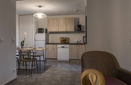 Fabregues House | Cozy Villa with Pool & Ocean View near Languedoc Beaches