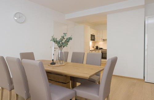 Josefstadt Apartment | Top-Rated Yourapartment Theresien with Family-Friendly Amenities