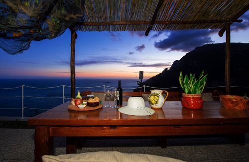 Montepertuso Apartment | Discover YourHome at Casa Barba in Beautiful Positano