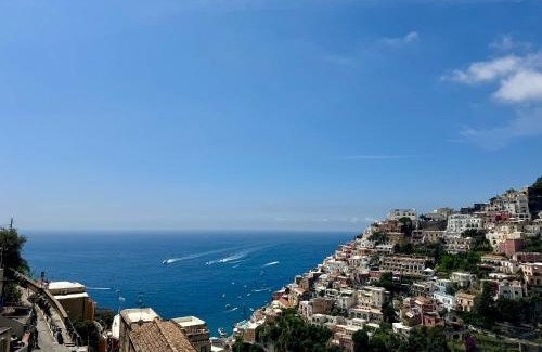 Liparlati Apartment | Guest Rated 10/10 at YourHome - Casa Silvanella