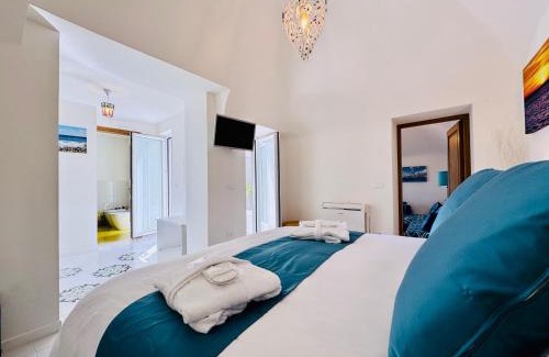 Path of the Gods House | Experience YourHome at White House Giò - 4-Star Perfection
