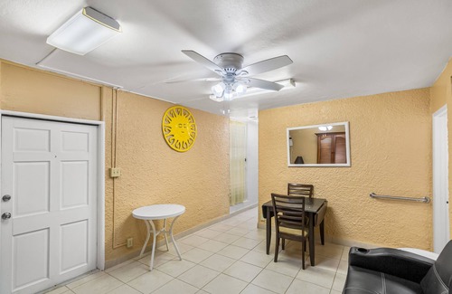La Grande Princesse Condo | Pet-Friendly Caribbean Condo with Pool and Breakfast