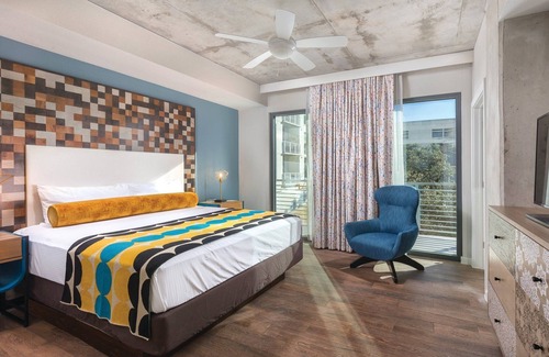 Civic District Resort | Experience Unforgettable Fun at Our Family-Friendly Retreat
