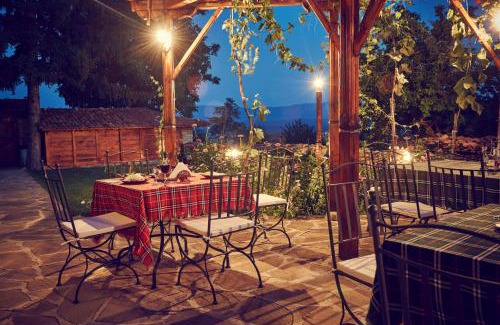 Zheravna House | Yovina House Zheravna: Family-Friendly Stay with Breakfast