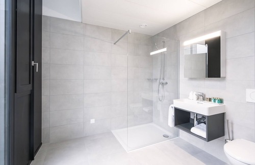 Yverdon-les-Bains Hotel | Relaxing YParc Hotel: 4-Star Stay with Spa and Restaurant