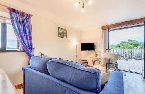 Rhyd-y-foel House | Welcoming Ystabl - A Family-Friendly Getaway with Top Ratings