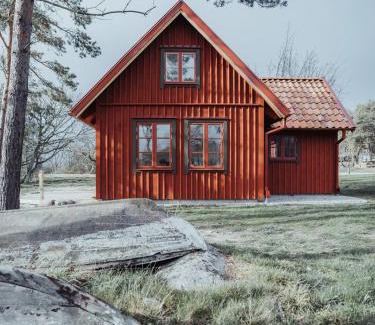 Karlskrona Municipality Hotel | Relax at Ytterön Skärgårdshotell with Spa & Family Amenities