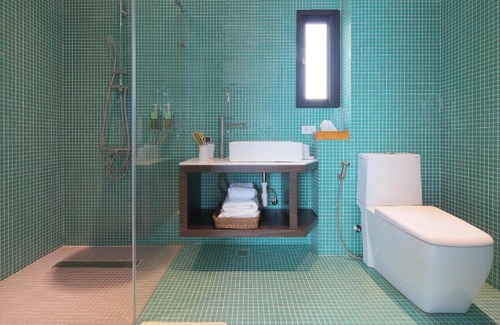 Dongshan House | Experience Comfort at Yuansu.MHL48 B&B - Rated 9/10