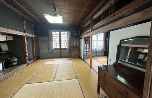 Yubari Apartment | Yubari Hokkoriyado momijiyana