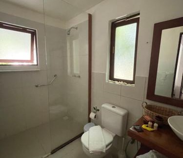 Arraial d'Ajuda Bed & Breakfast | Oceanfront Yucca Pousada: 4-Star Stay with Excellent Amenities
