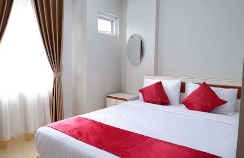 Kebon Kacang Hotel | Discover Yufi Syariah Hotel: Ideal for Families with Breakfast