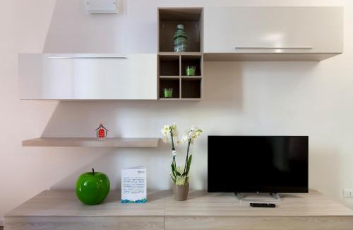 Trento Old Town Apartment | Discover YUGOGO MAZZINI 41: Pet-Friendly in Trento Centro