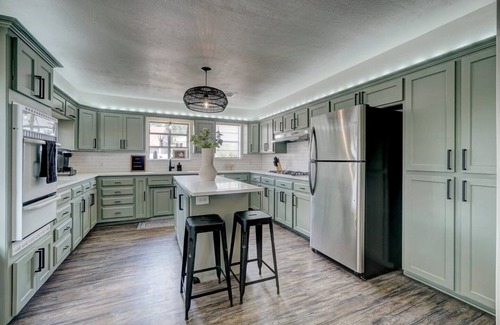 Yukon House | Yukon Boho Bungalow: Pet-Friendly Oasis with Huge Kitchen