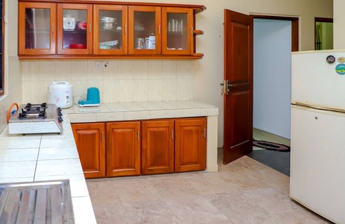 Pannipitiya Villa | Yuli Nandas Villa: Your Home Away from Home Experience