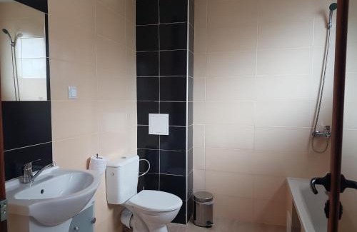 Sapareva Banya House | Yuliya Guest House: Family-Friendly Stay with Great Amenities
