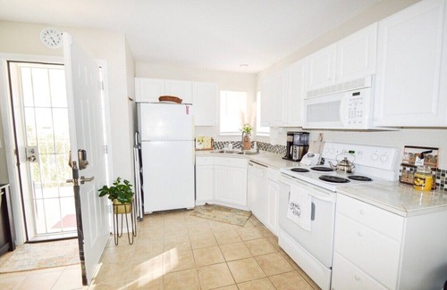 Fortuna Foothills House | Pet-Friendly Retreat at Yuma Foothills Bungalows