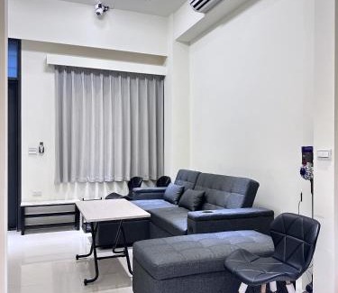 Dongshan House | Guest Rated: Yun B&B with Family-Friendly Amenities