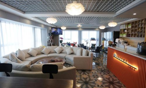 Saybagh District Hostel | Budget-Friendly Yunbo Youth Hostel in Ürümqi Awaits You
