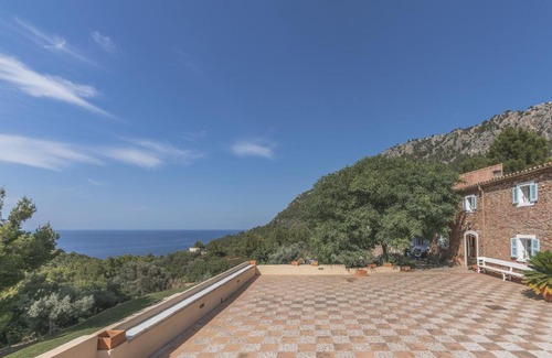 Valldemossa Villa | Relax at YupiHome Finca Ca Lamon Pipe with Pool Access