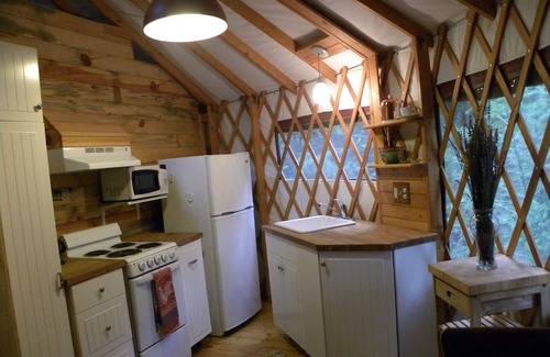 Cedar Ridge Cabin | Serene Yurt Retreat with Pool and Spa Amenities