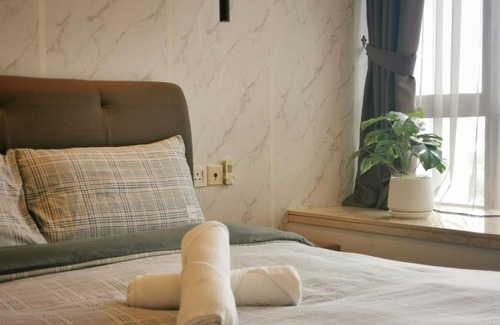 Central District Apartment | Experience Yussy Staycation: Modern Luxury at R&F Princess Cove