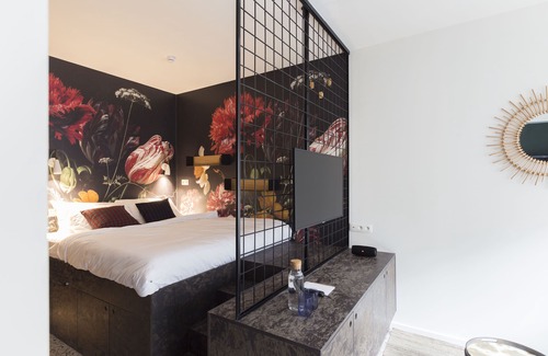 Berchem Hotel | Eco-Friendly Getaway at YUST Antwerp - Guest Rated 9/10