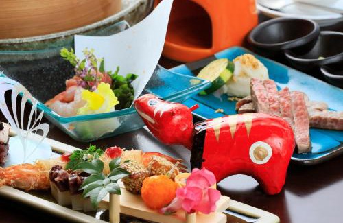 Bandai Atami Onsen Hotel | Explore Yutoriro Bandai Atami: Family-Friendly Retreat