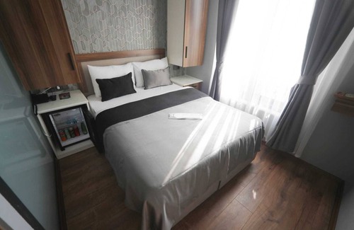 Topkapi Hotel | Yuvam Akmarmara Hotel: Family-Friendly Stay with Dining Options