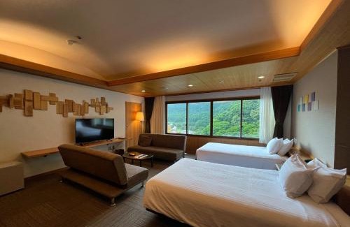 Kazuno Hotel | Discover Yuze Hotel: Family-Friendly with Hot Tub Access