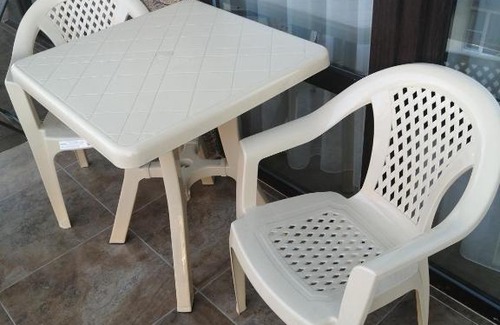 Loo House | Enjoy Oceanfront Bliss at Yuzhnaya Rapsodiya Guesthouse