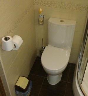 Jasienow Apartment | Discover Yuzhniy Dvorik: Family-Friendly Stay with Breakfast