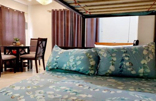 Malolos City Apartment | Cozy YYY's Townhouse: Pet & Child Friendly Getaway
