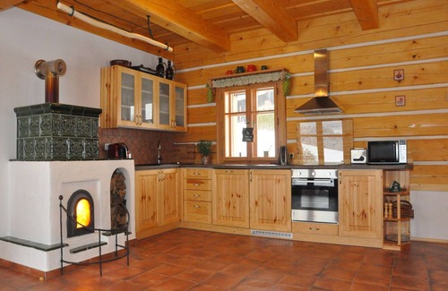 Zahori House | Inviting Holiday Home in Dlouhý with Spa & Sauna Access