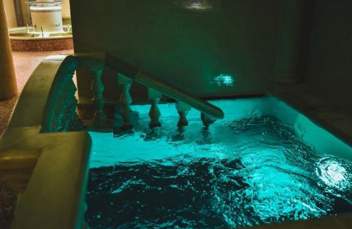 Kynsperk nad Ohri Hotel | Discover Hotels in Kynšperk nad Ohří with Pool & Spa