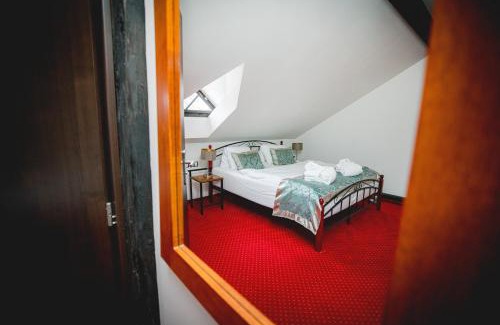 Slavicin Hotel | Experience Zámek Wichterle: 4-Star Hotel & Beer Spa Retreat