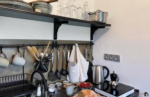Monostorapati House | Cozy Zéta Apartman in Monostorapáti with Breakfast & Fireplace
