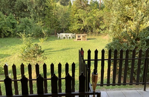 Tiszafured Apartment | Inviting Zöldike Vendégház: Guest Rated 9.7 with Restaurant