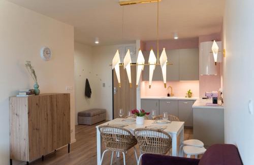 Uniejow Apartment | Guest Rated 9.7: Złote Krany Pet-Friendly Apartments