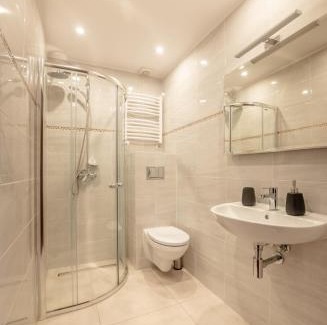 Nisko Bed & Breakfast | Pet-Friendly Retreat at Złote Pióro - Guest Rated 9.7/10
