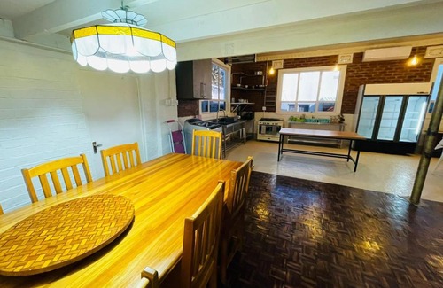 Scottburgh South House | Cozy Zachariah's Vacation Home with Hot Tub & Breakfast