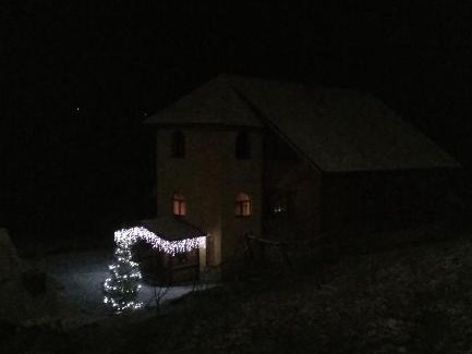 Slavske Cabin | Budget-Friendly Escape at Zacharovany Karpaty - 9.4 Rating