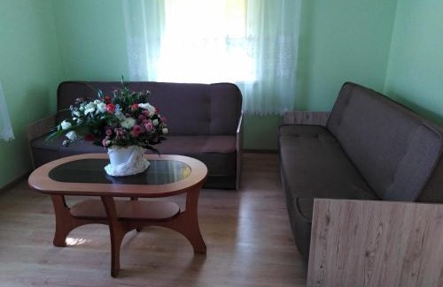 Drohiczyn House | Pet-Friendly Comfort at Zaciszny Zakątek - Rated 9.4/10